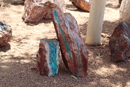 Beautiful color Boulders for landscaping